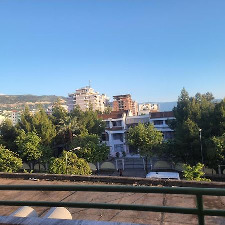 Alex Apartment Vlorë Eksteriør billede